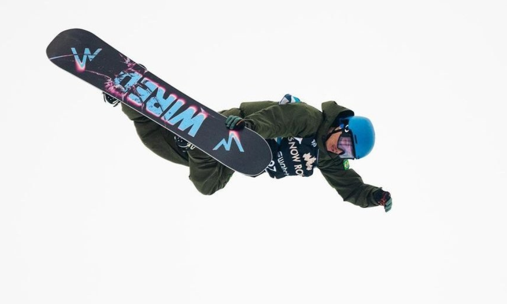 Augustinho Teixeira compete na etapa de Calgary da Copa do Mundo de snowboard