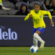 Adriana dá passe no jogo entre Brasil e México na semifinal da Copa Ouro da Concacaf