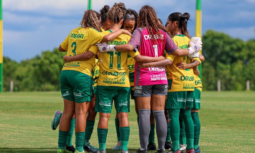 Equipe do Cuiabá, uma das participantes do Brasileiro Feminino Sub-20 (Foto: Cuiabá EC)