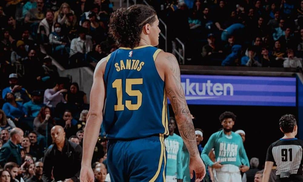 Gui Santos em quadra pelo Golden State Warriors em uma partida da NBA (Reprodução/Instagram/@guisantos_4)