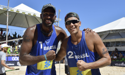 Evandro e Arthur no Challenge do Recife de vôlei de praia