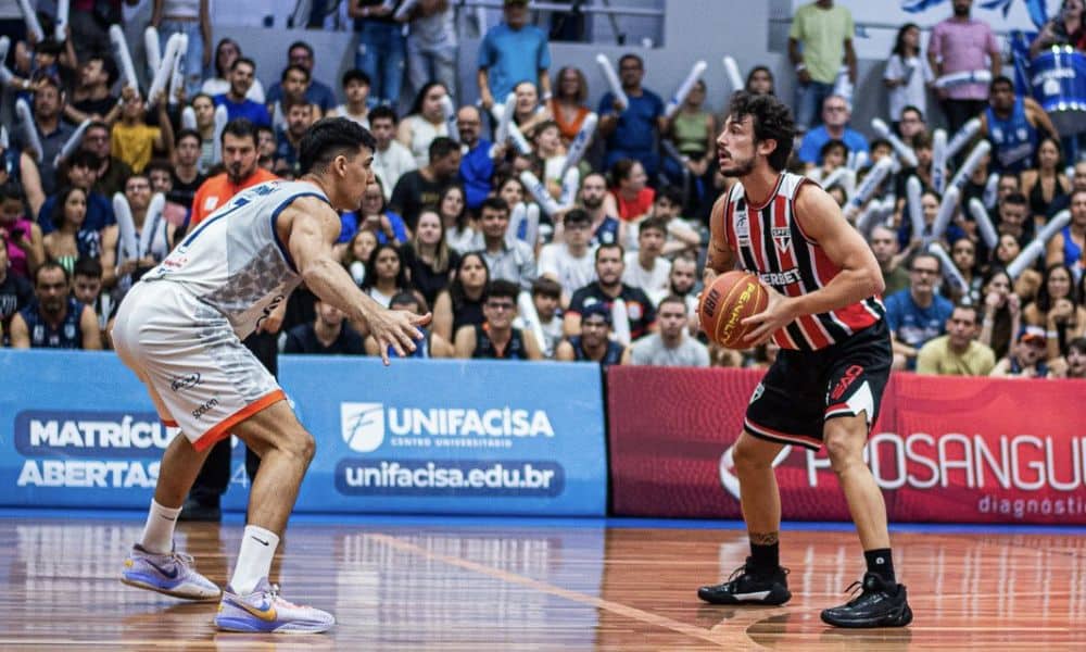 Partida entre Unifacisa e São Paulo, válida pelas oitavas de final do NBB (Gabriella Tayane/Basquete Unifacisa)