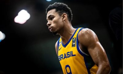 Reynan dos Santos, jovem brasileiro que colocou seu nome na lista do draft da NBA de 2024 (Divulgação/FIBA)