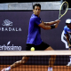 Marcelo Melo em ação no Masters de Madri de tênis; Thiago Monteiro