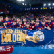 Equipe do Barcelona comemorando classificação ao Final 4 da Champions League de handebol masculino