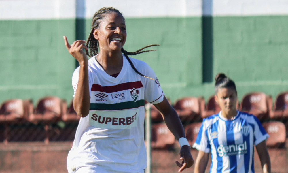 Lurdinha, do Fluminense, celebrando o seu gol no Brasileiro Feminino (Marina Garcia/FFC)