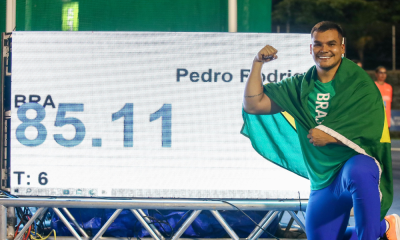 Pedro Nunes após recorde do lançamento de dardo no Ibero-Americano de atletismo