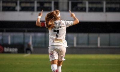 Ketlen goleadora do Santos na vitória contra o Marília pelo Paulista Feminino