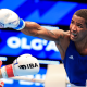 Wanderson de Oliveira, o Shuga, lutando no Pré-Olímpico Final de boxe
