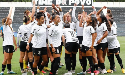 Corinthians comemora vitória no Brasileiro Sub-20 de futebol feminino