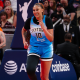 Kamilla Cardoso em jogo do Chicago Sky contra o Indiana Fever na WNBA