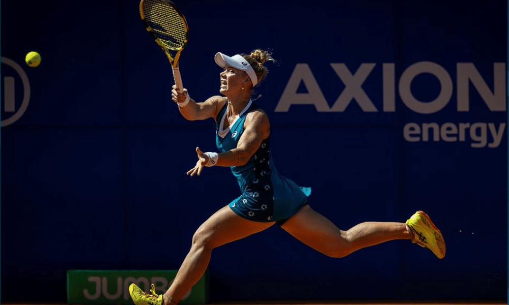 Laura Pigossi em partida do WTA 125 de Buenos Aires (Sergio Llamera/IEB+ Argentina Open WTA)
