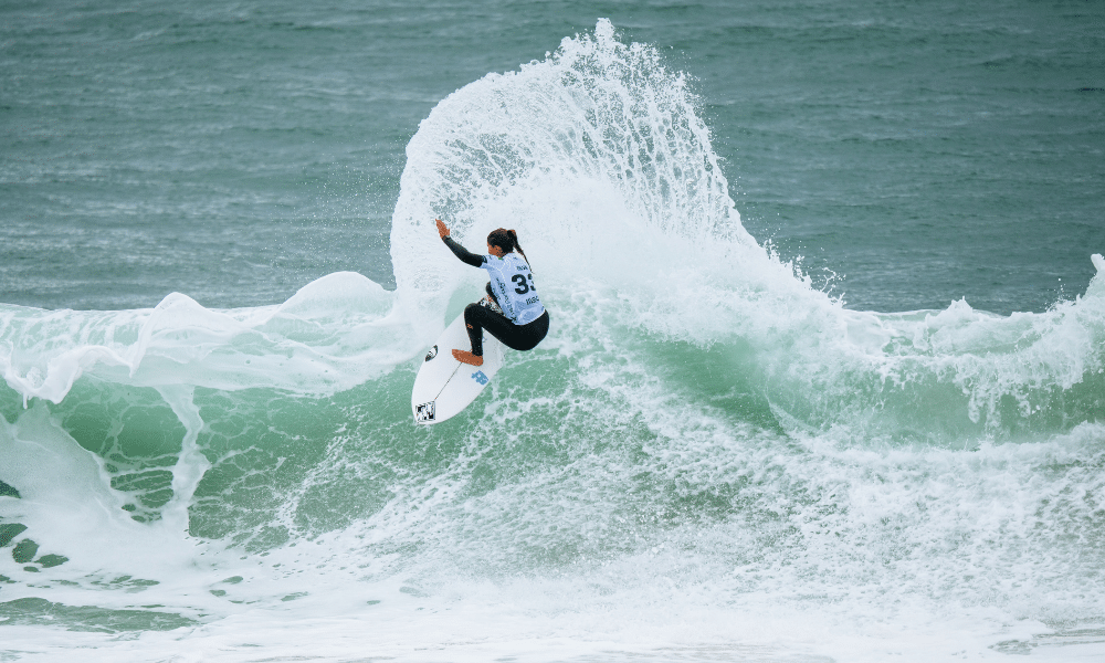 Luana Silva na etapa de Peniche da WSL