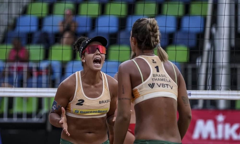 Thamela e Vic Elite 16 Brasília Vôlei de Praia