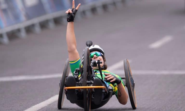 Jady Malavazzi conquistou a medalha de prata na Copa do Mundo de Maniago de paraciclismo
