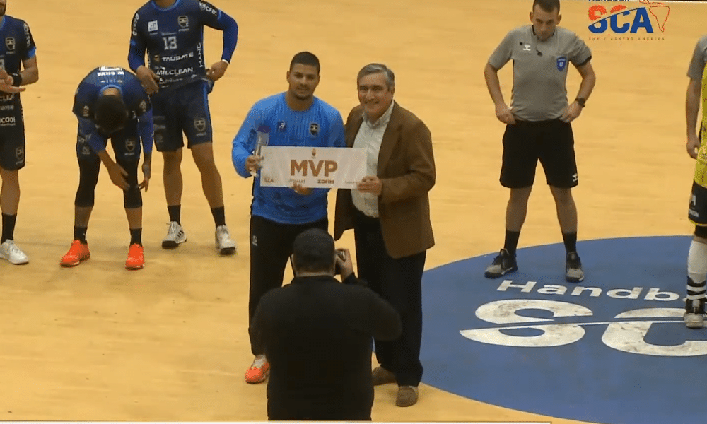 Lucas Papai goleiro Taubaté na Libertadores de Handebol, o Sul-Centro Americano