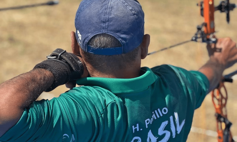 Hélcio Perillo na Copa Europeia de Tiro com Arco Mundial de Tiro com Arco paralímpico brasil
