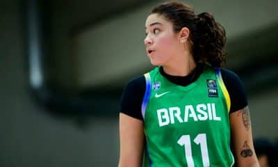 Manu Dias pivô do Brasil no Campeonato Mundial Sub-19 feminino de basquete