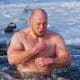 O que é cold plunge e por que os atletas estão aderindo
