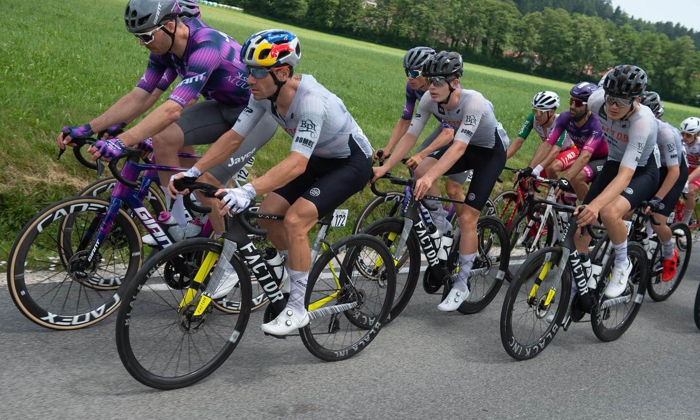 Henrique Avancini Volta de Qinghai ciclismo estrada china