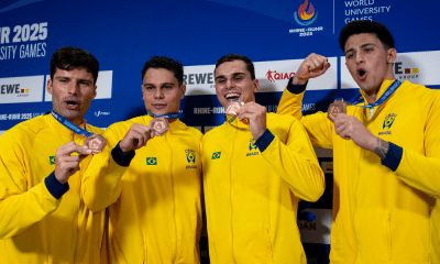 natação universíade medalha de bronze brasil revezamento 4x100m livre