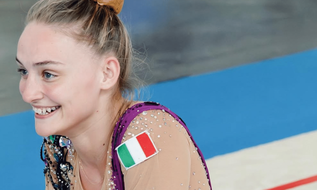 Tara Dragos, campeã da fita ao som de Ivete Sangalo