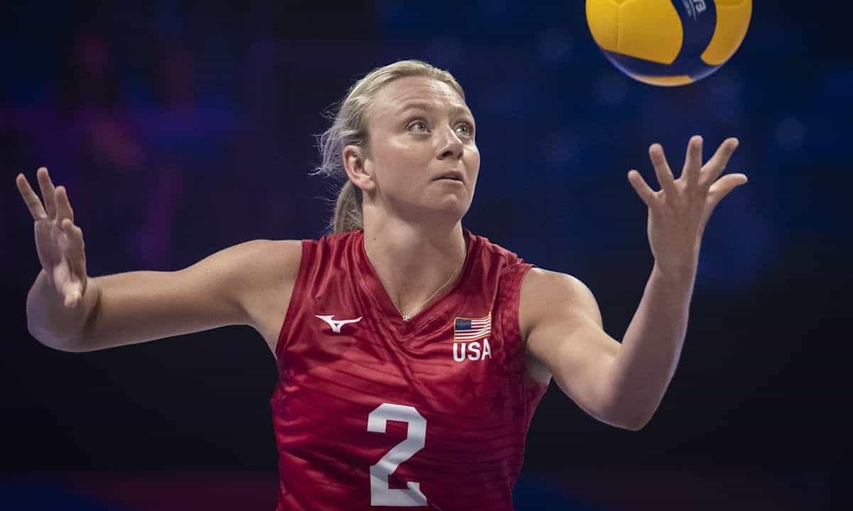 A veterana levantadora Jordyn Poulte terá a responsabilidade de liderar o jovem time dos Estados Unidos no Mundial de vôlei feminino (Volleyball World)