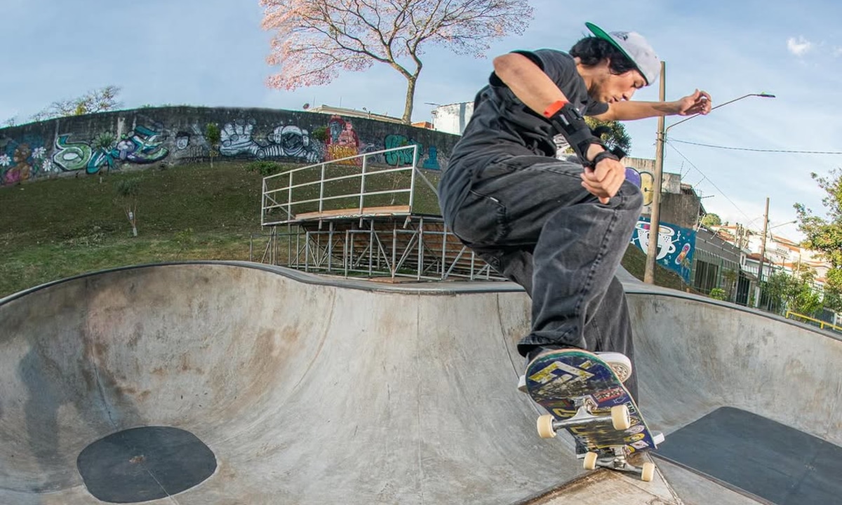 Augusto Akio entre os seis brasileiros finalistas do Park na Etapa da Suécia do STU