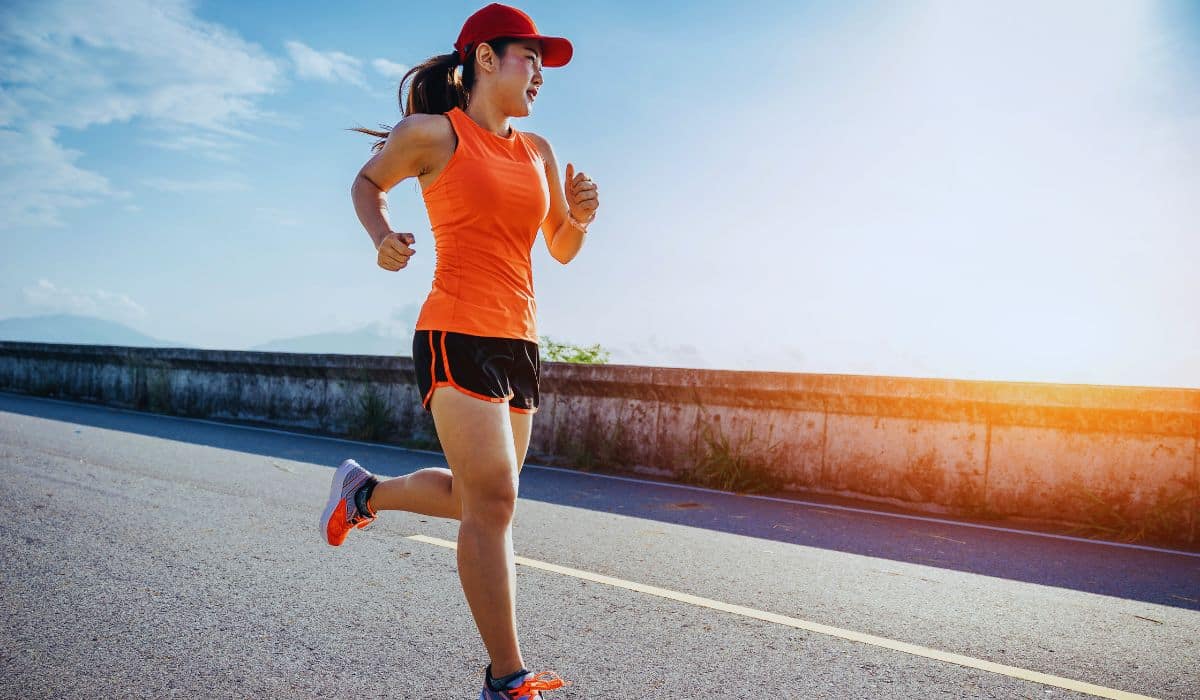 Como voltar a correr após pausa longa sem risco de lesão