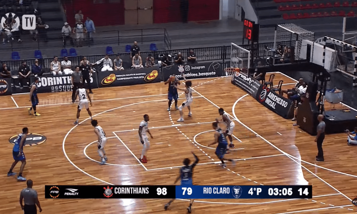 Corinthians vence Rio Claro no Campeonato Paulista de Basquete
