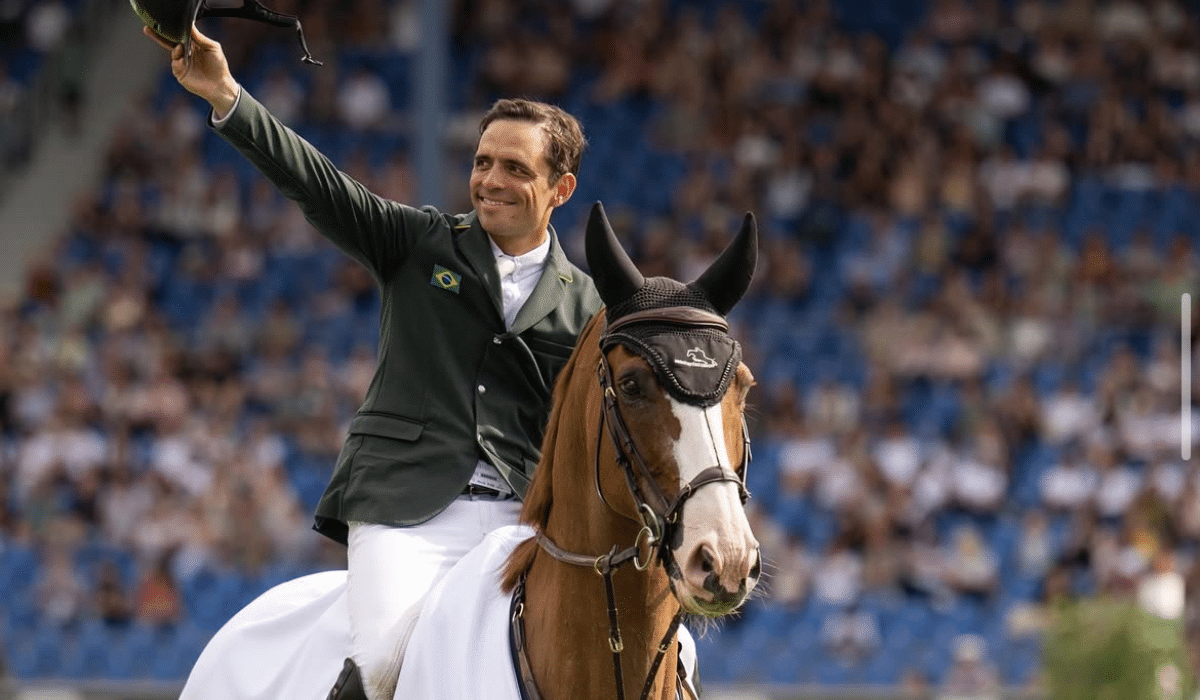 Stephan quase foi ao pódio com dois cavalos em Deauville Pedro Veniss St. Tropez