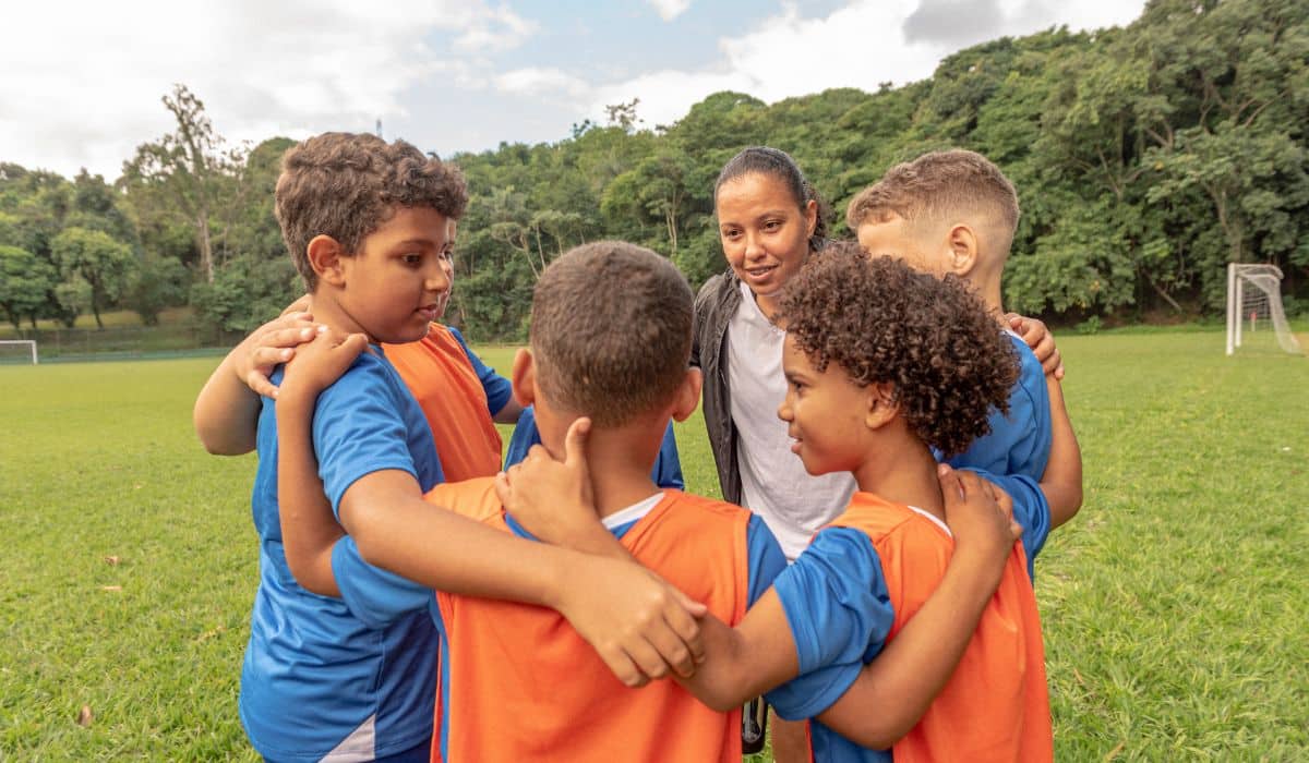 Como esportes coletivos ajudam a desenvolver liderança