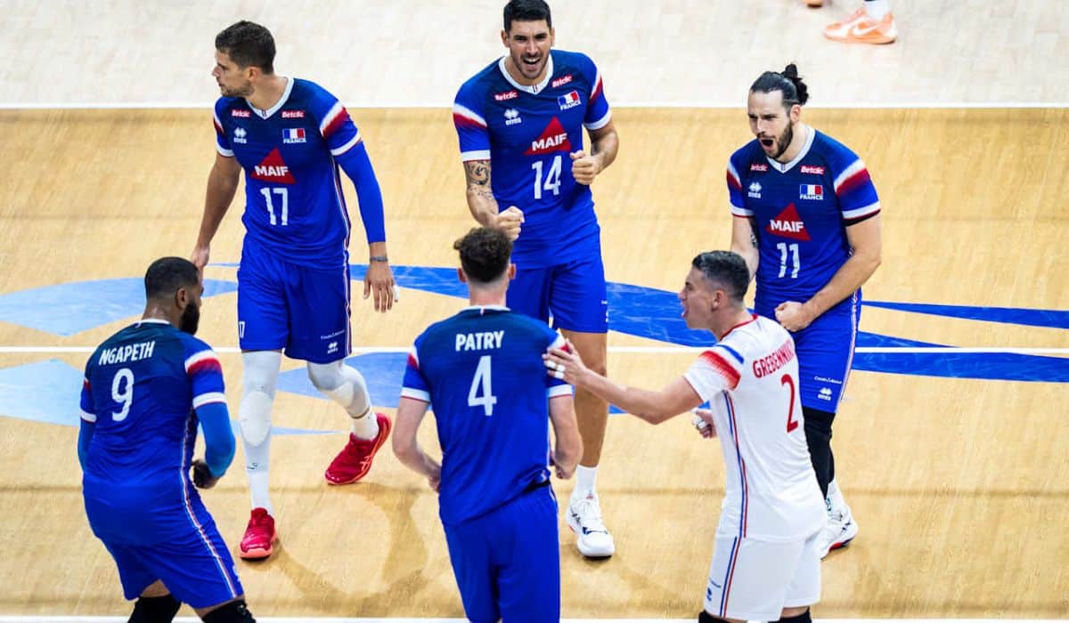 França atropela a Coreia do Sul na estreia do Mundial de vôlei masculino
