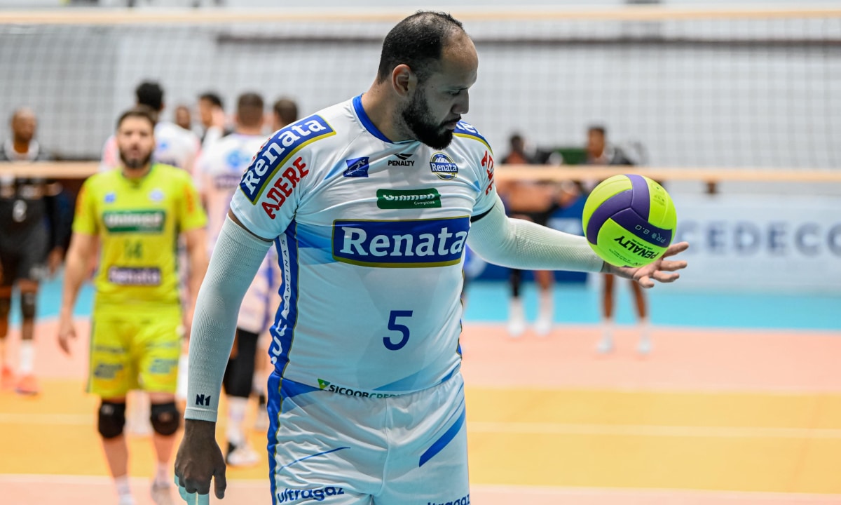Maurício Borges brilhou na vitória do Vôlei Renata na estreia do Campeonato Paulista 2025 de vôlei masculino
