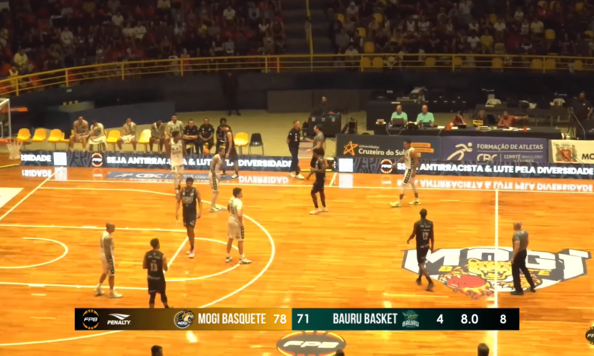 Mogi vence Bauru pelo Campeonato Paulista de Basquete