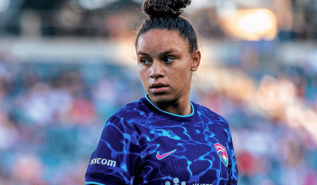 Dudinha, titular no San Diego Wave na NWSL
