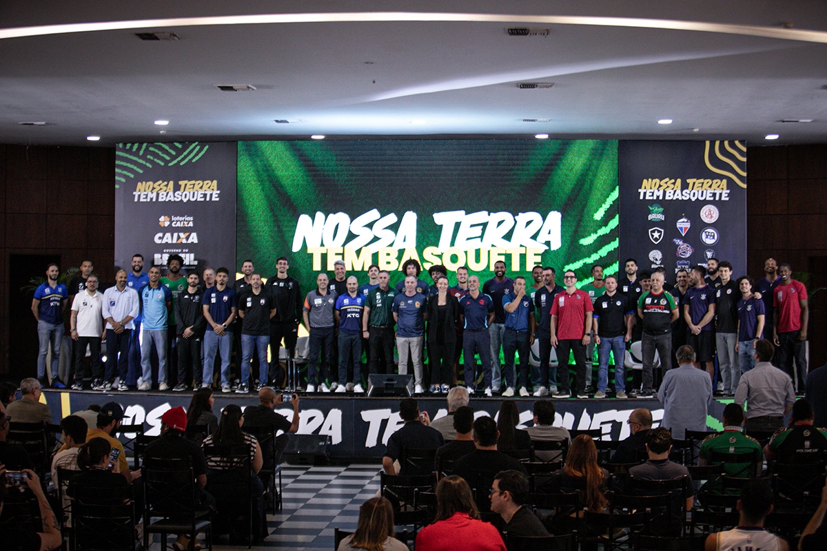 Na imagem, representantes dos 20 clubes que disputarão o NBB 2025/26.