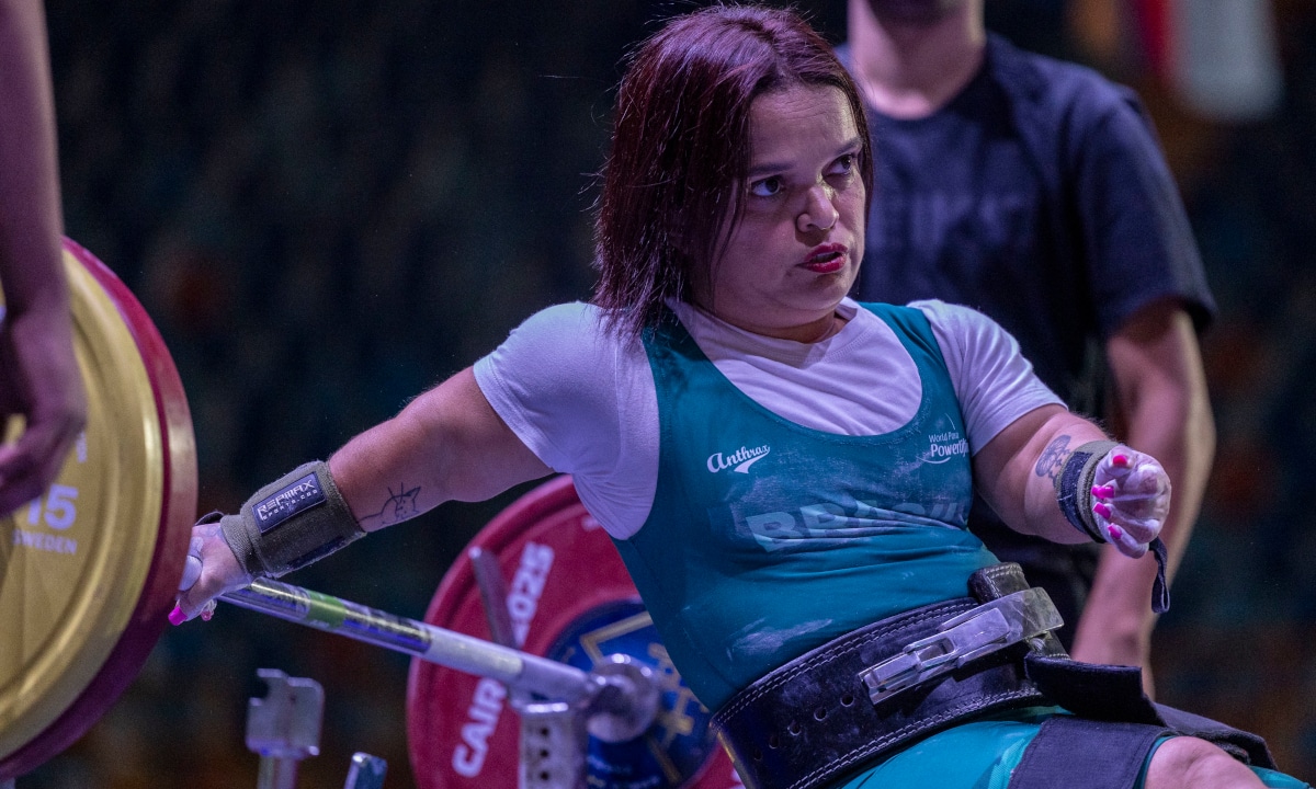 Cristiane Reis ficou em oitavo lugar no Mundial de Halterofilismo Paralímpico