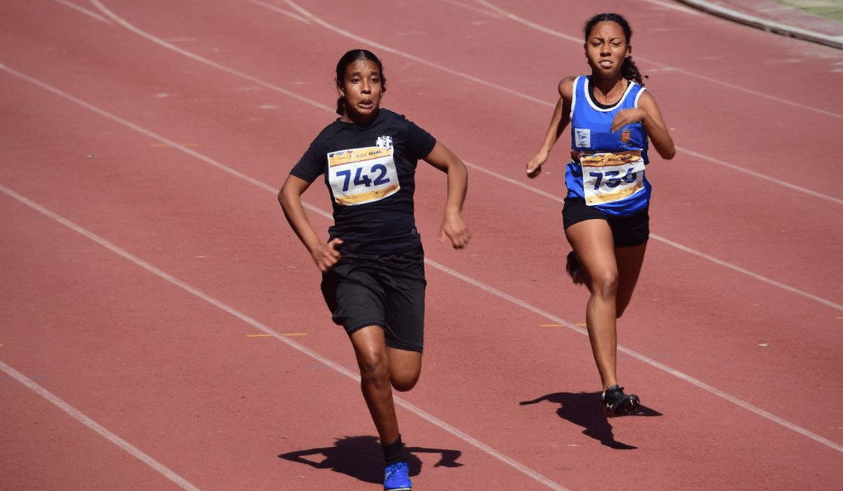 Com apenas 14 anos, Maria Clara Araújo fez resultado de campeã mundial adulto