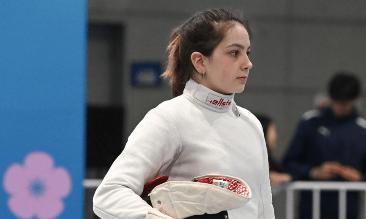 Laura Correia fez um jogo duro no quadro de 128 e só foi eliminada depois de um emocionante 15 a 14 (Augusto Bizzi/Eva Pavia Gomez/Luca Pagliaricci/FIE)