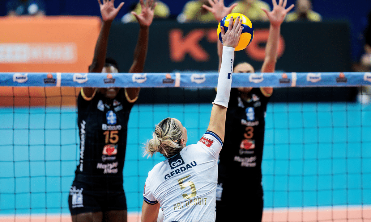 Minas x Mackenzie - Clássico de BH Na primeira rodada da Superliga Feminina de vôlei