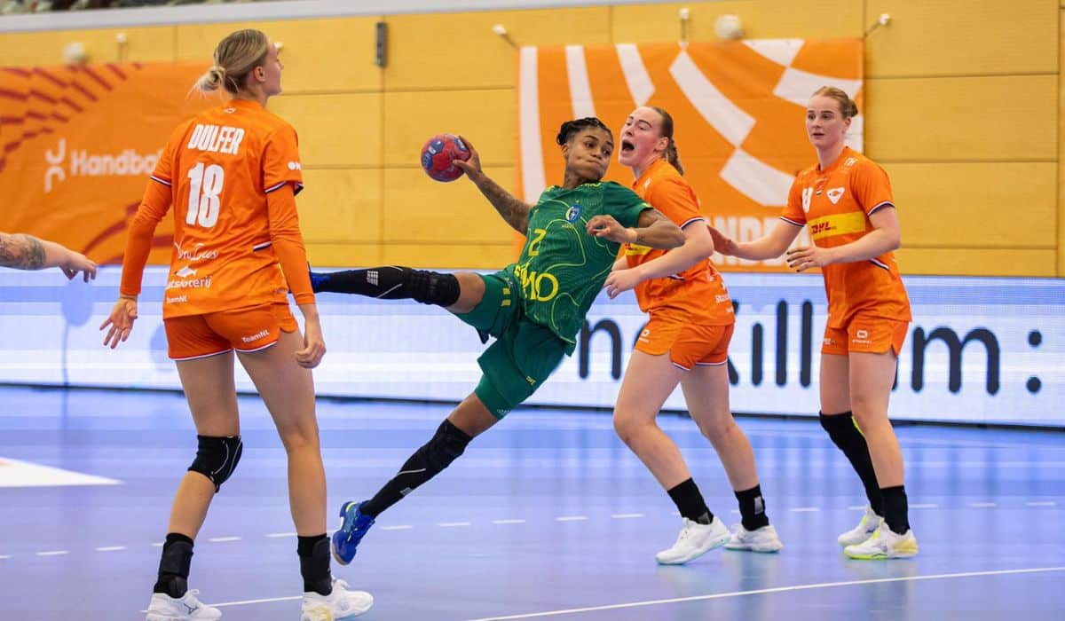 Brasil e mais 15 países estreiam nesta quinta-feira no Mundial de handebol feminino. Confira os confrontos e os horários das partidas