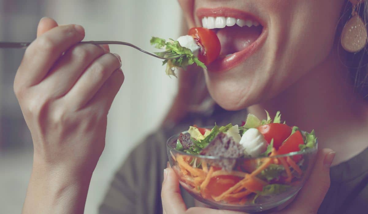 O que é alimentação intuitiva (e por que os atletas estão adotando)