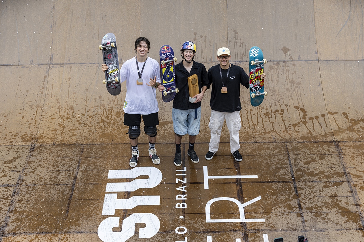 Na imagem, Luigi Cini (2º), Gui Khury (campeão) e Rony Gomes (3º), no STU Vert de São Paulo.