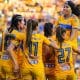 Na imagem, equipe do Tigres comemorando o primeiro gol.