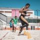 Treino funcional na areia- benefícios além da estética