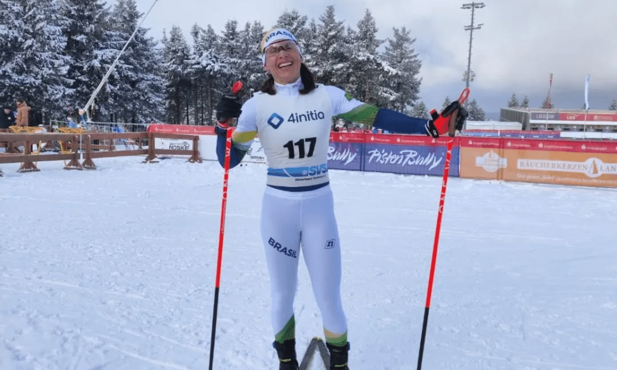 Bruna Moura em prova de esqui cross-country