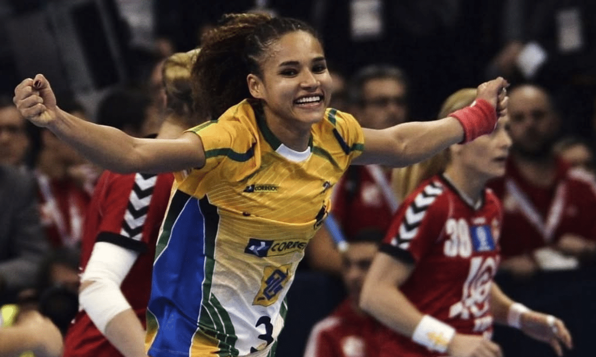 Alê Nascimento vai disputar o Mundial de handebol feminino de 2025