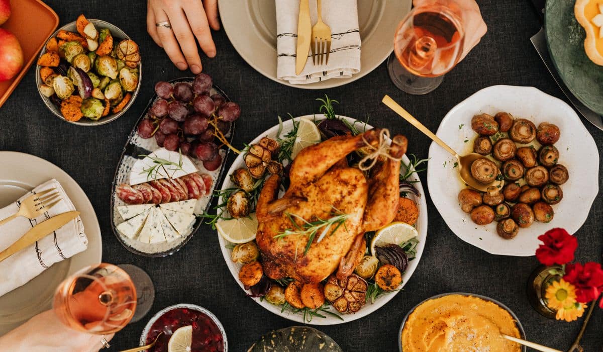 Como lidar com os excessos alimentares das festas de fim de ano