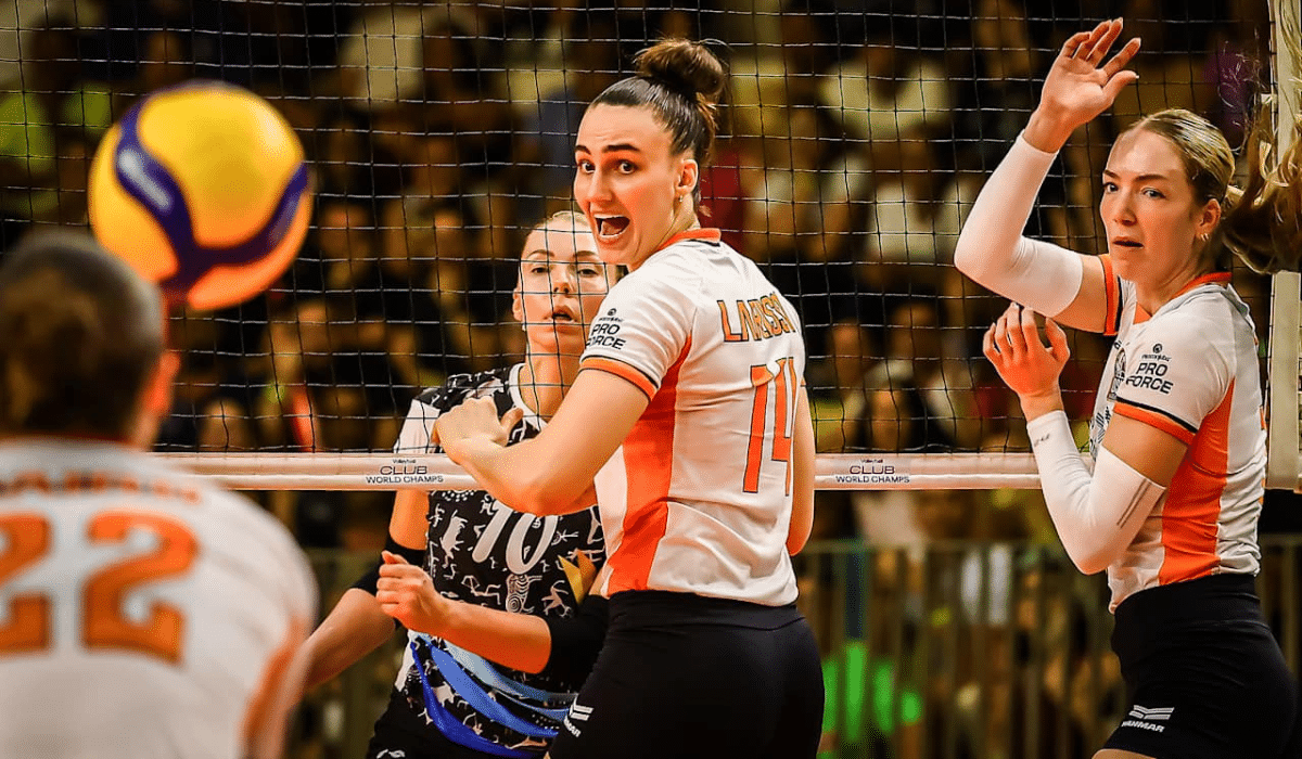 Osasco passou por apuros, mas venceu pelo Mundial de Clubes (Foto: FIVB/Divulgação)